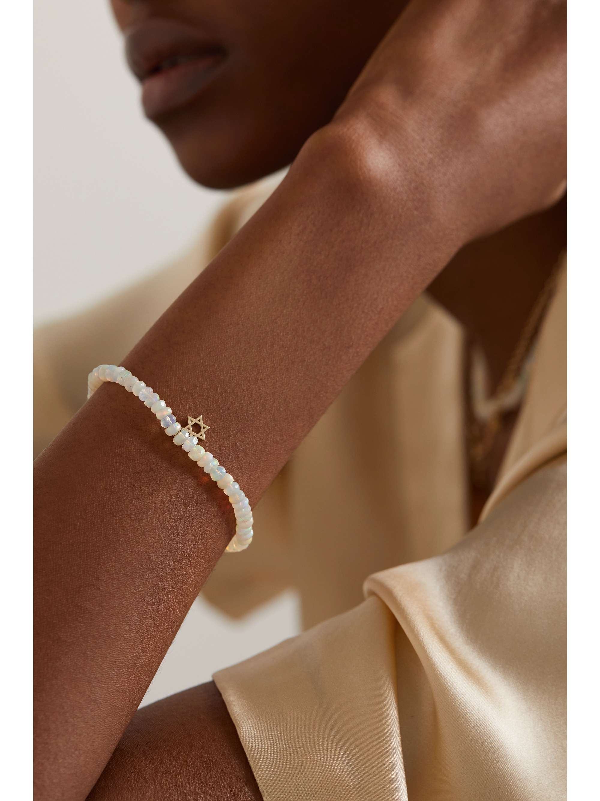 SYDNEY EVAN Tiny Monstera Leaf 14-karat gold multi-stone bracelet