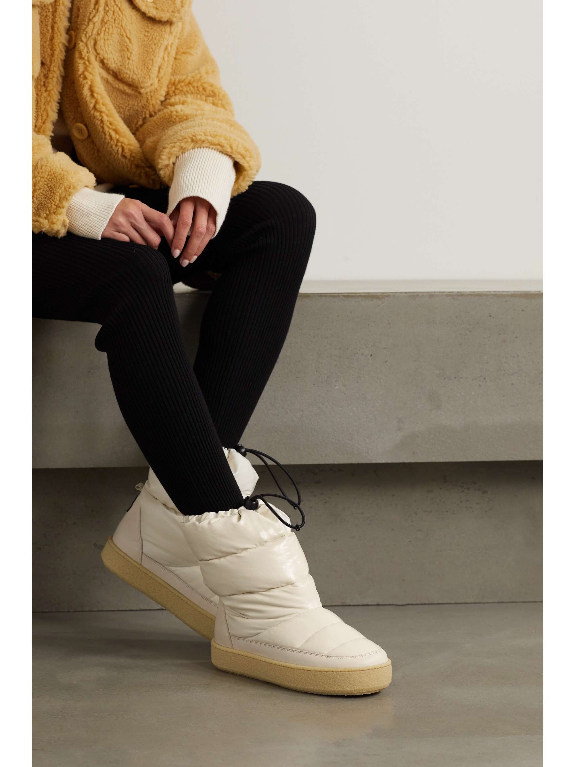 censuur Berri Senaat ISABEL MARANT Zerik leather-trimmed quilted padded patent-vinyl snow boots  | NET-A-PORTER