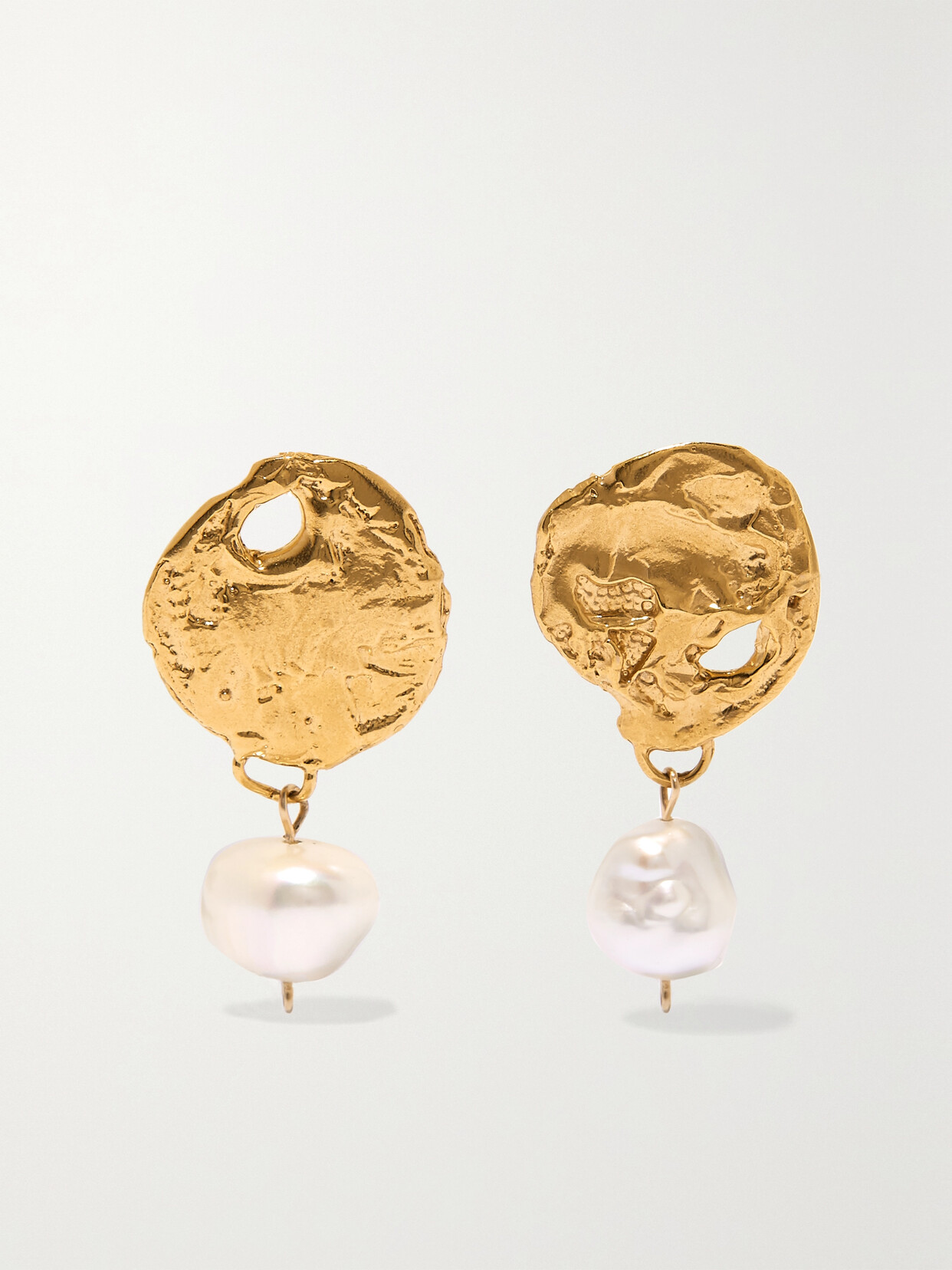 Alighieri Beacon Gold-plated Pearl Earrings