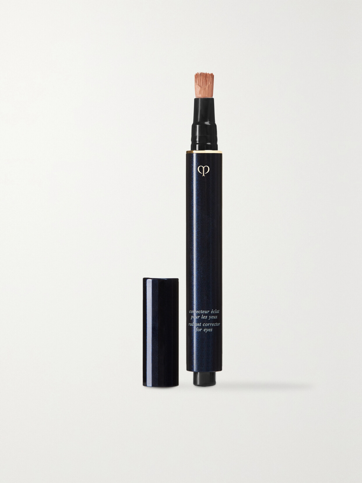 Clé De Peau Beauté Radiant Corrector For Eyes In Beige
