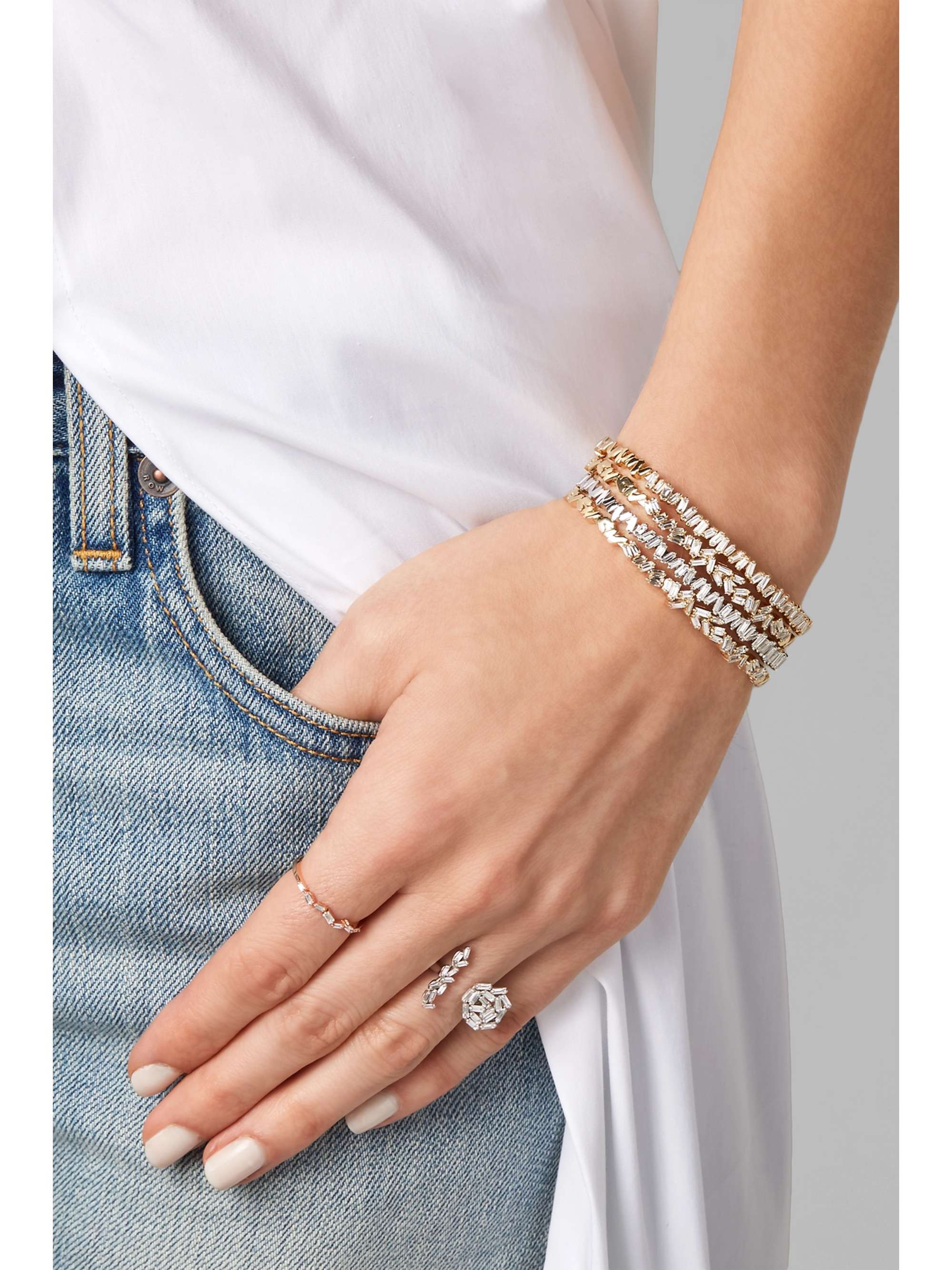 SUZANNE KALAN 18-karat gold diamond cuff