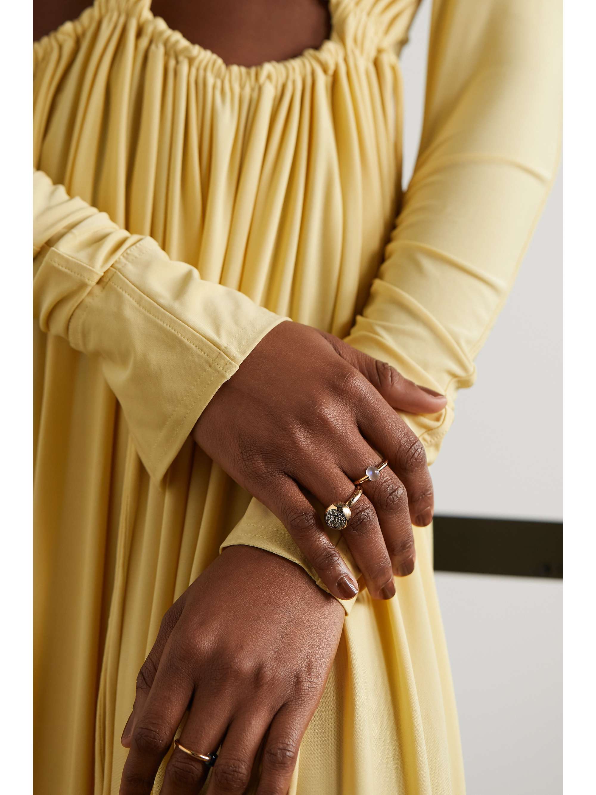 POMELLATO M'ama non M'ama 18-karat rose gold moonstone ring