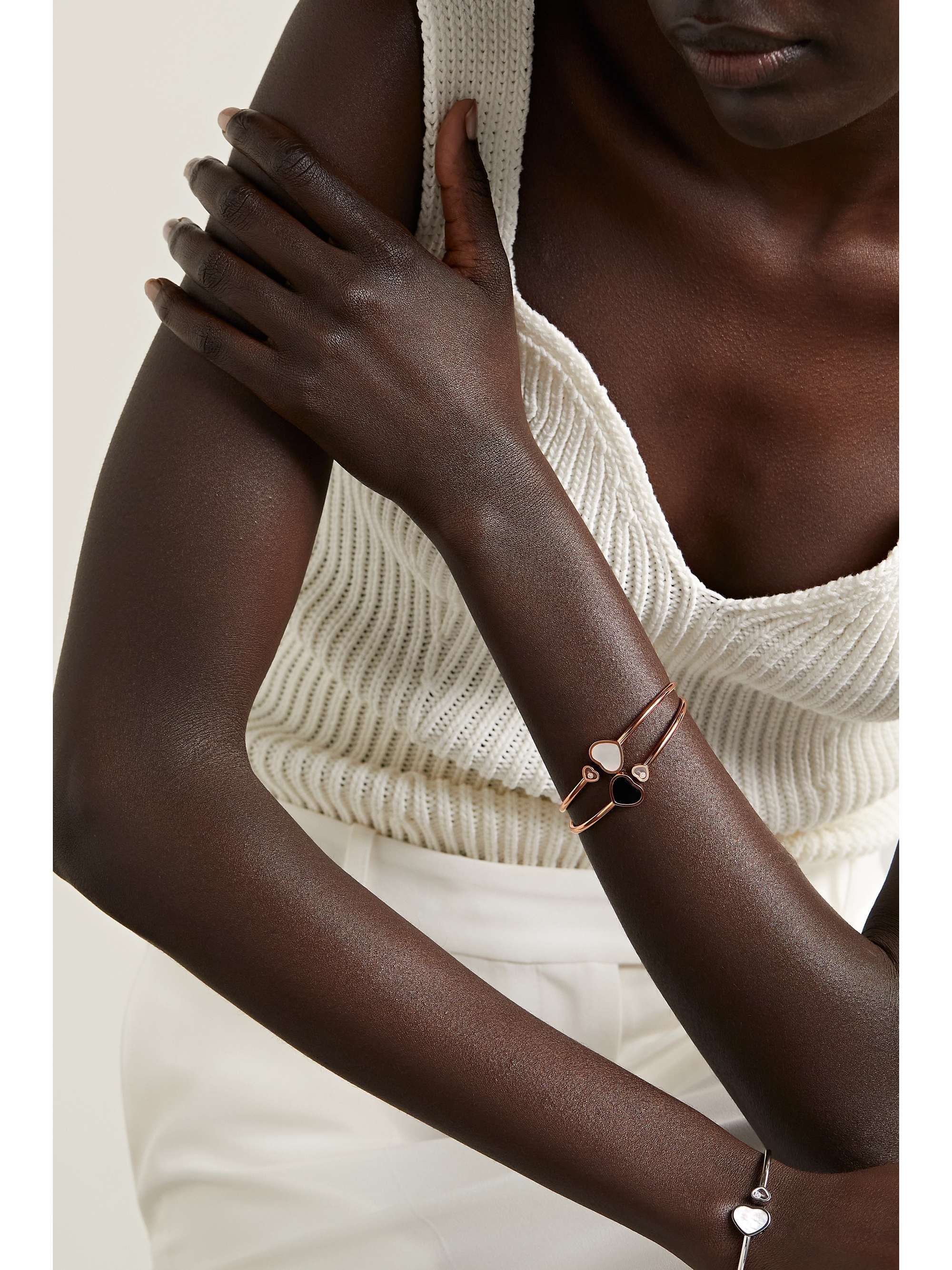 CHOPARD Happy Hearts Armspange aus 18 Karat Roségold mit Onyx und Diamanten