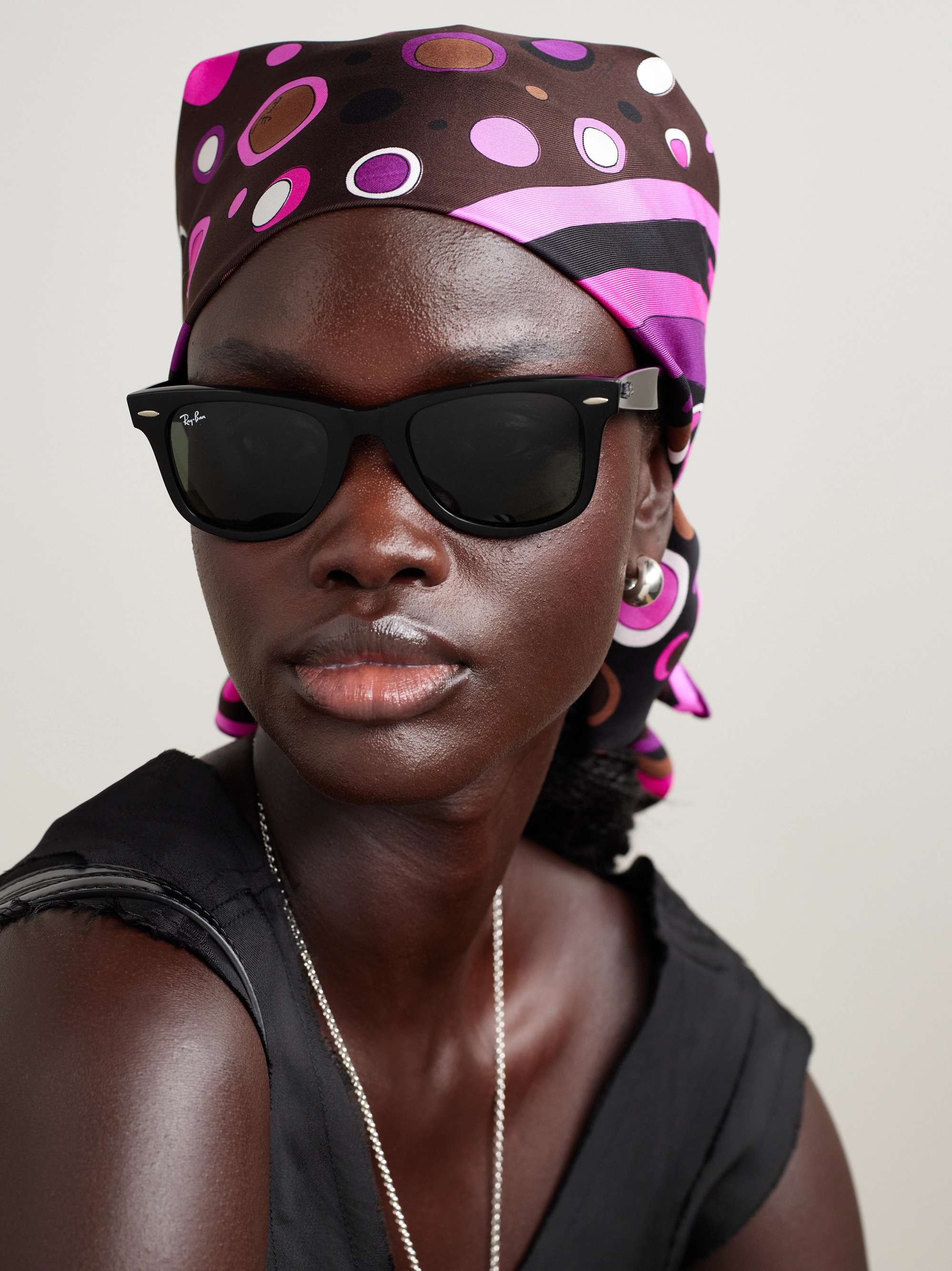 sunglasses similar to wayfarer