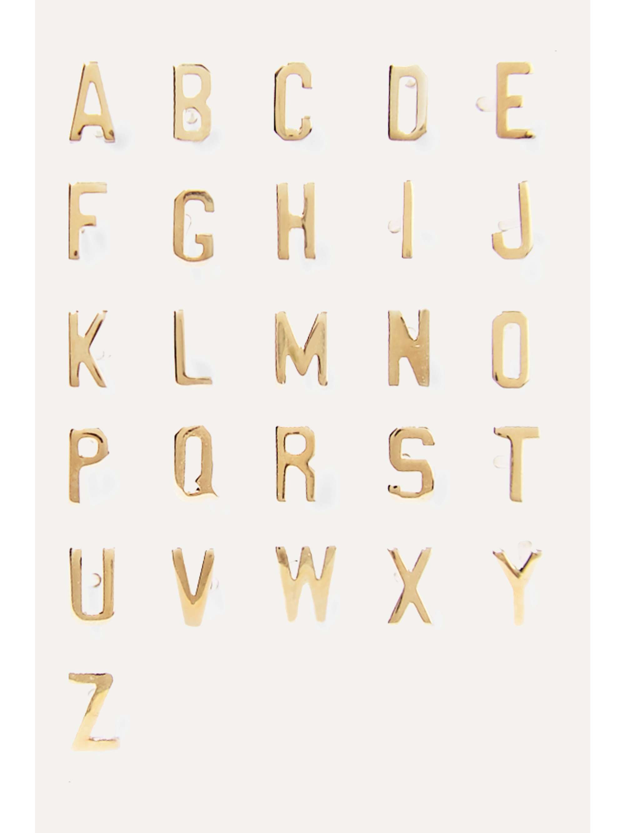STONE AND STRAND Alphabet 14-karat gold earring