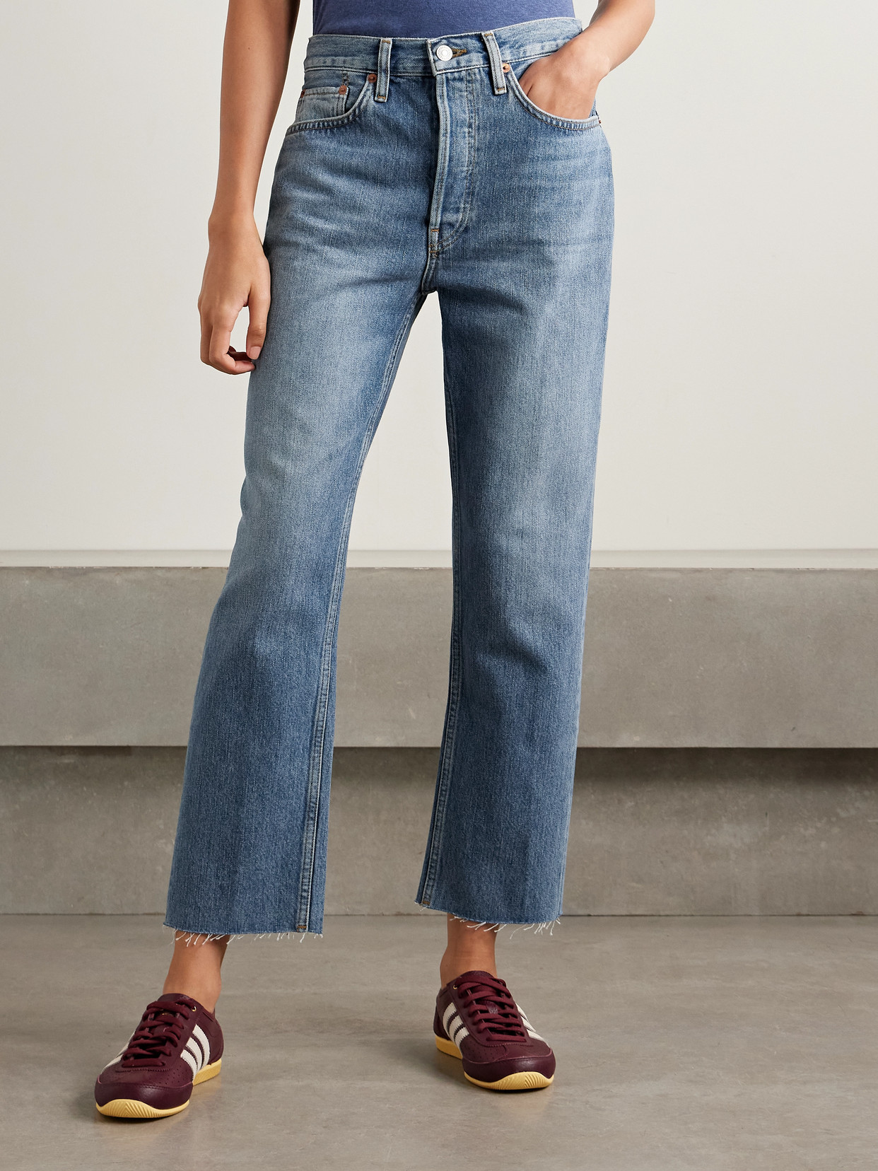 Re/done 70s High Rise Stove Pipe Straight-leg Jeans In Mid Denim