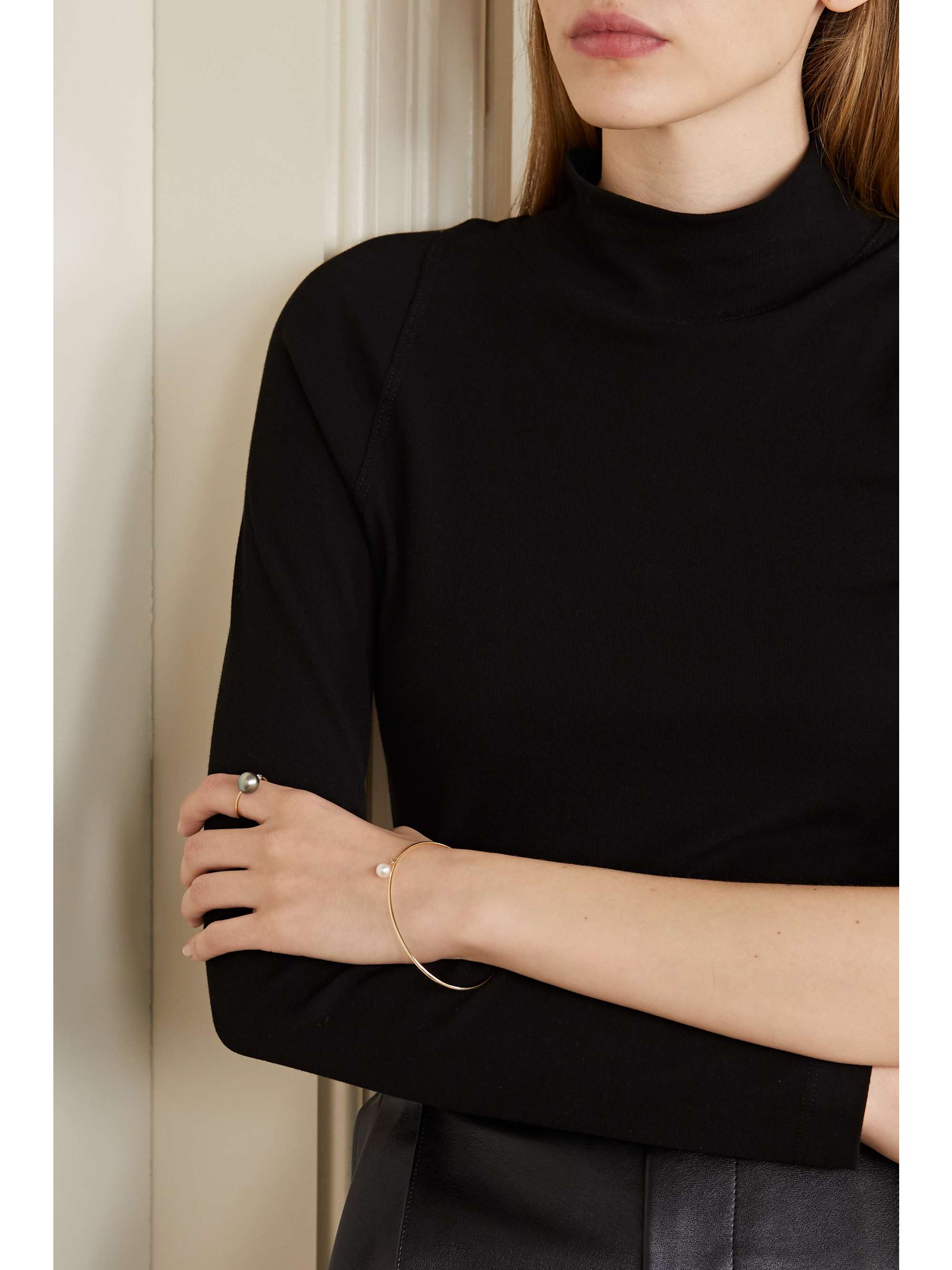 MIZUKI 14-karat gold pearl bangle