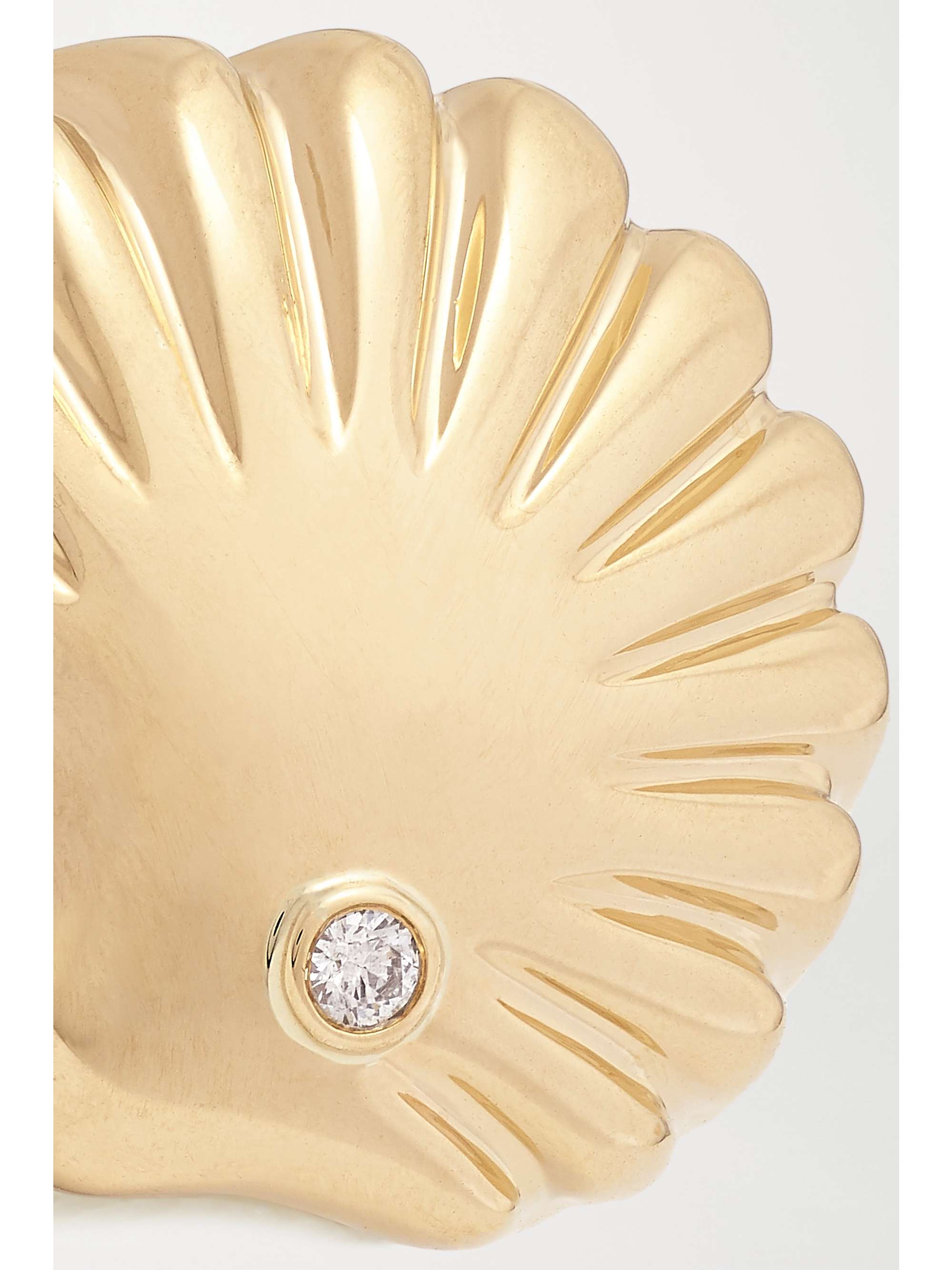 YVONNE LÉON 9-karat gold diamond ring