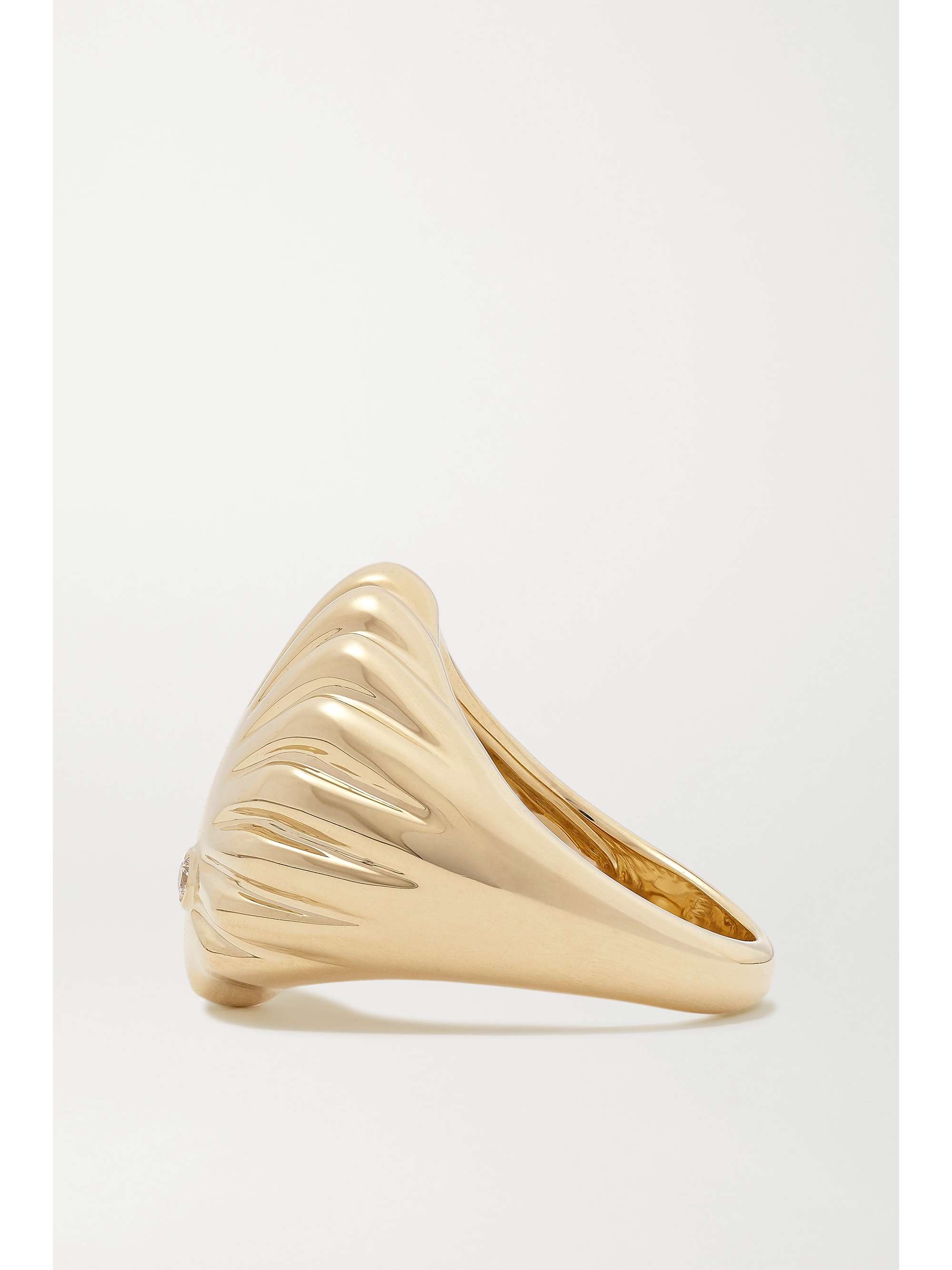 YVONNE LÉON 9-karat gold diamond ring