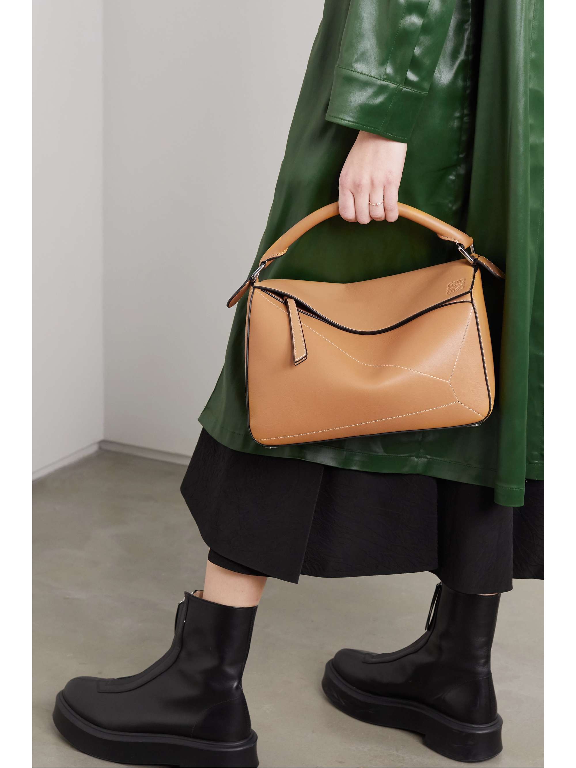 loewe puzzle large bag