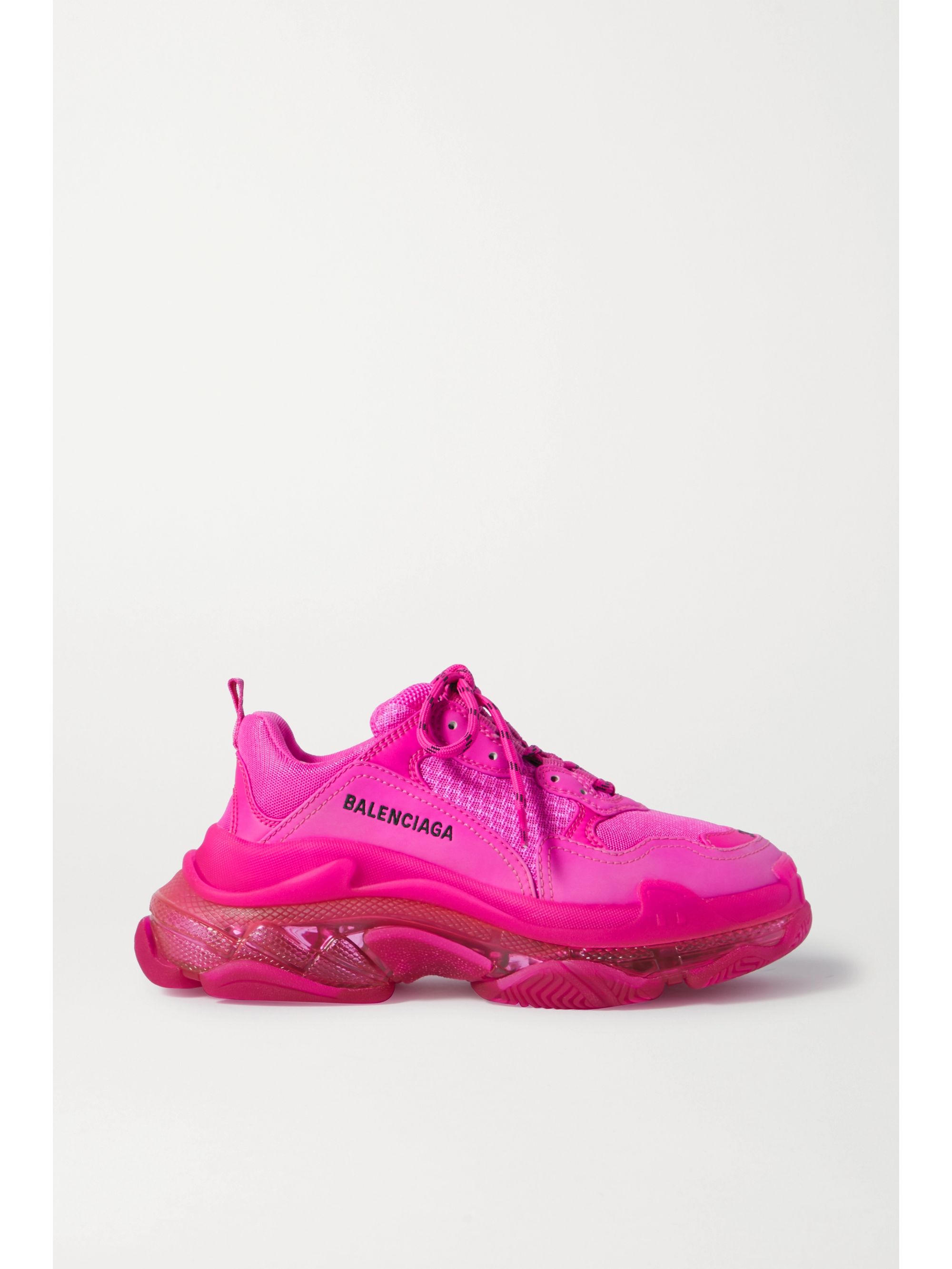 famous footwear nike