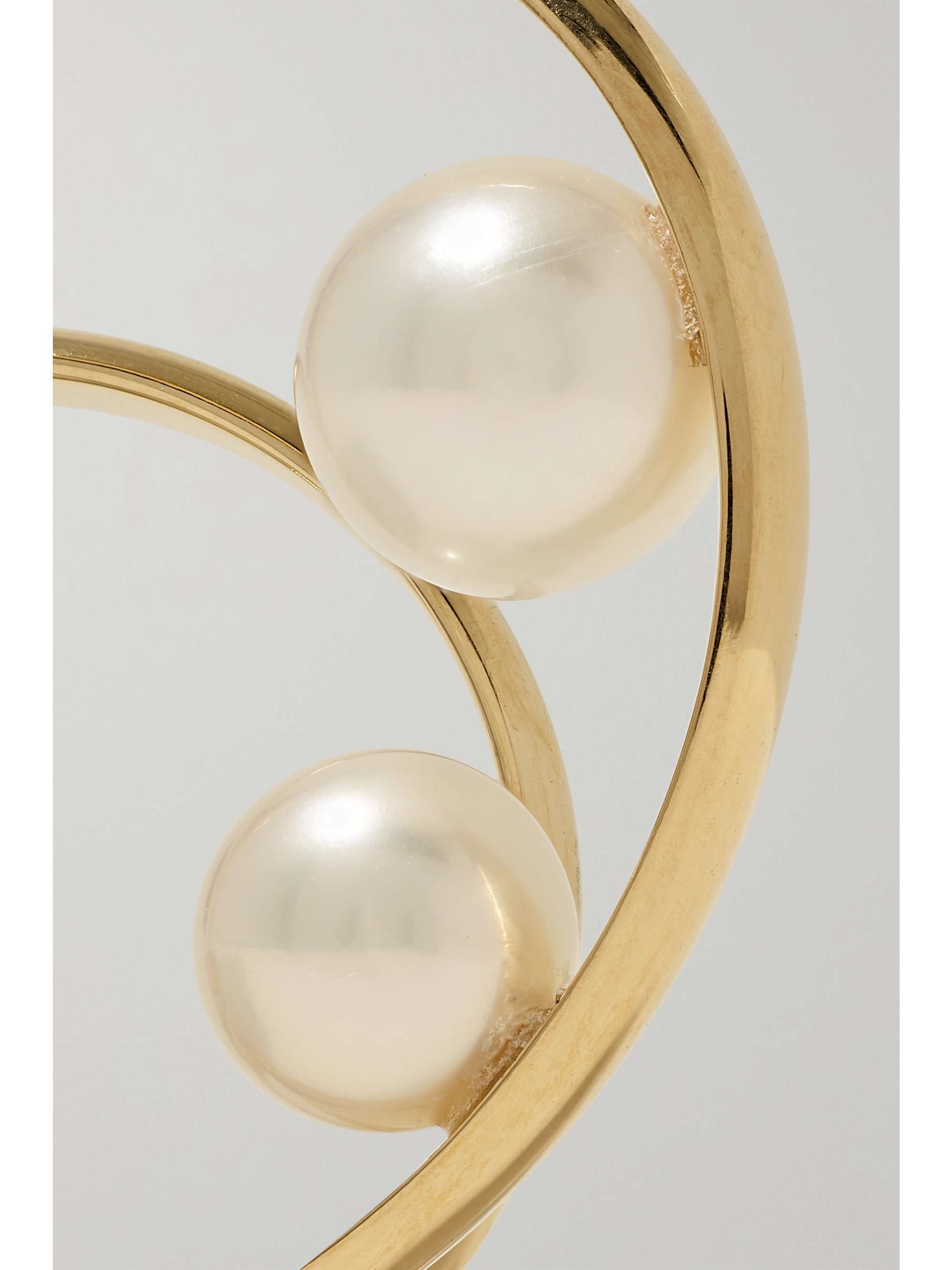 MIZUKI 14-karat gold pearl hoop earrings