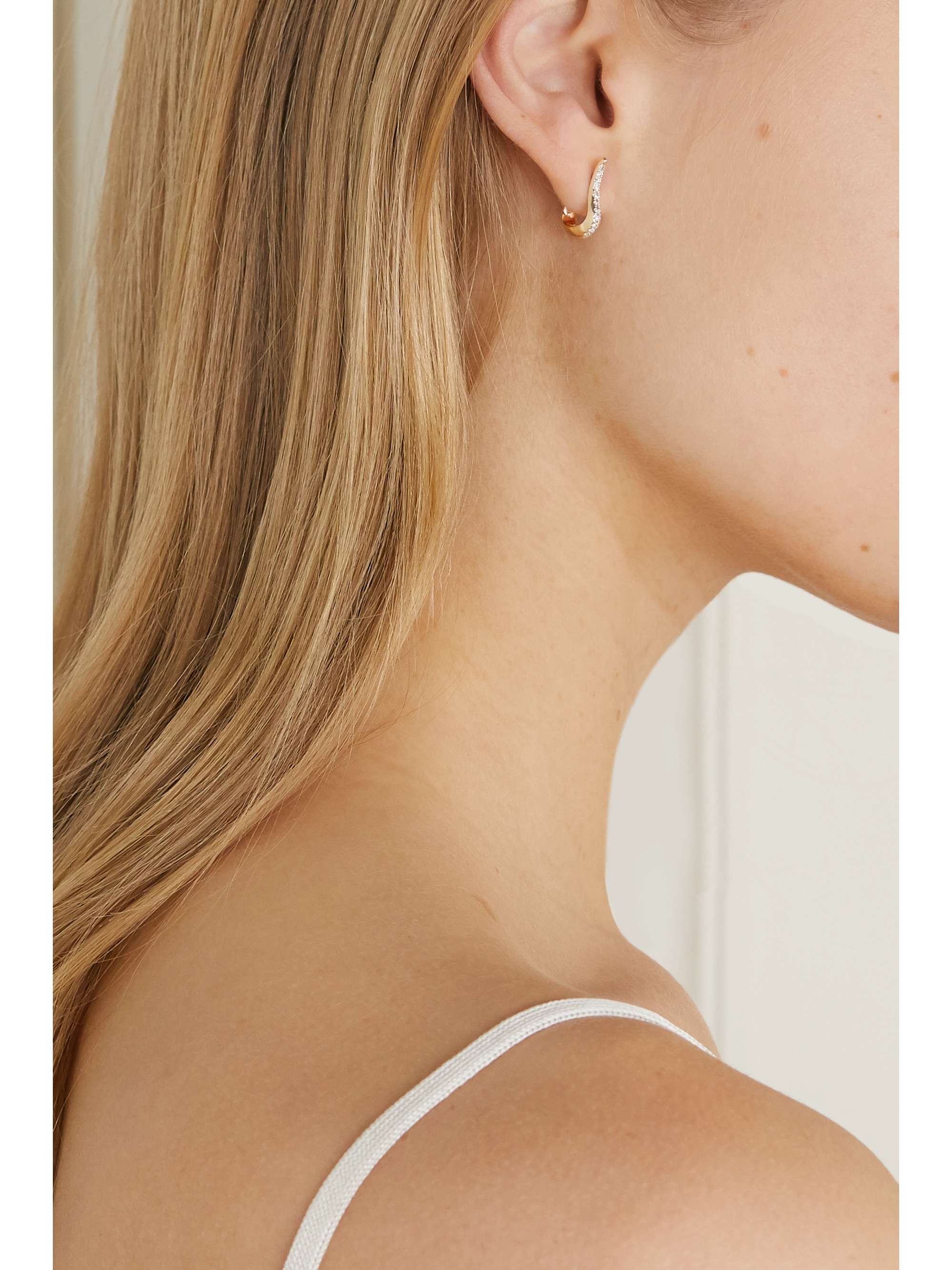 HIROTAKA Cygnus 10-karat gold diamond single hoop earring