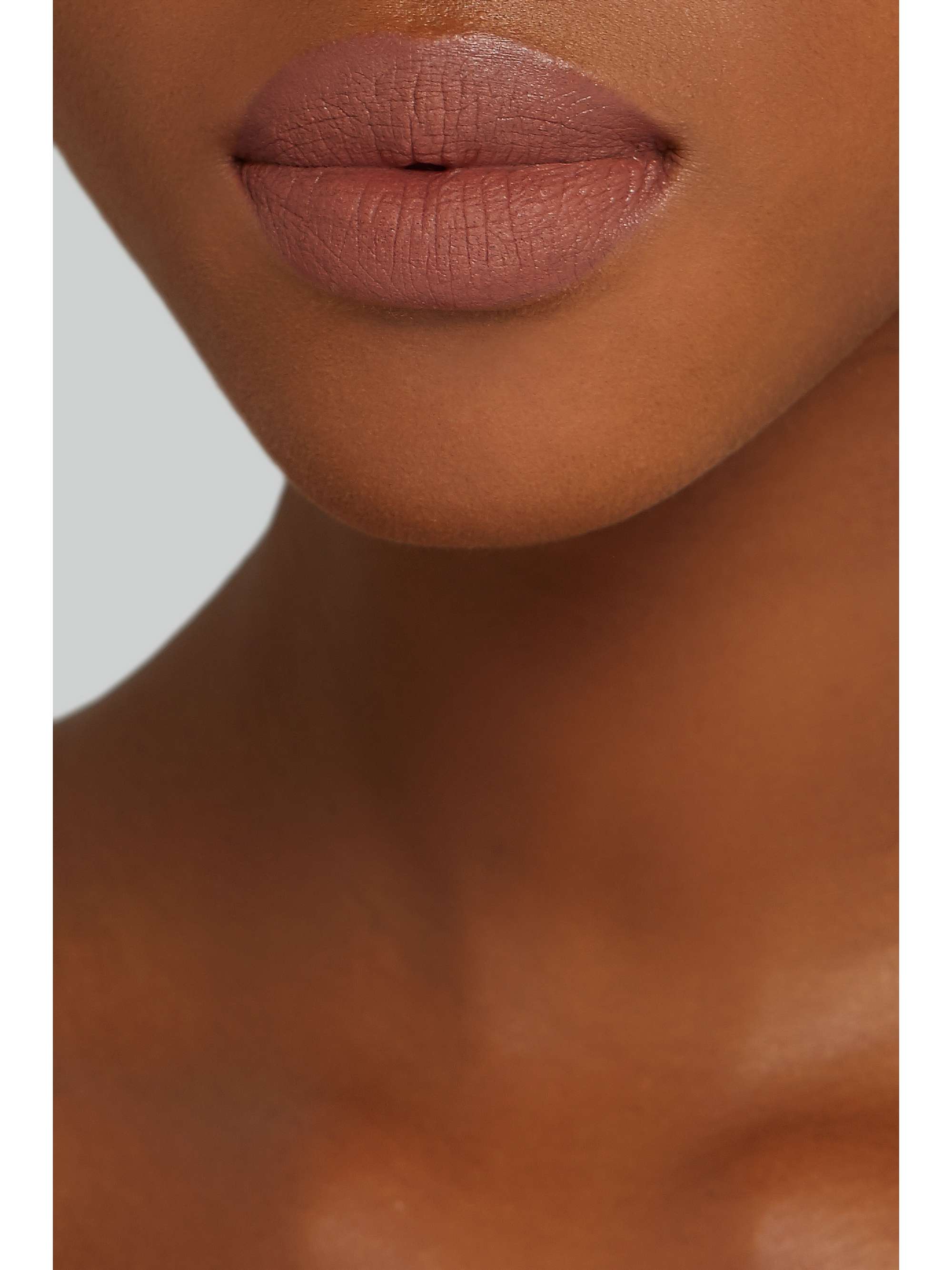 CHARLOTTE TILBURY Matte Revolution Lipstick - Pillow Talk