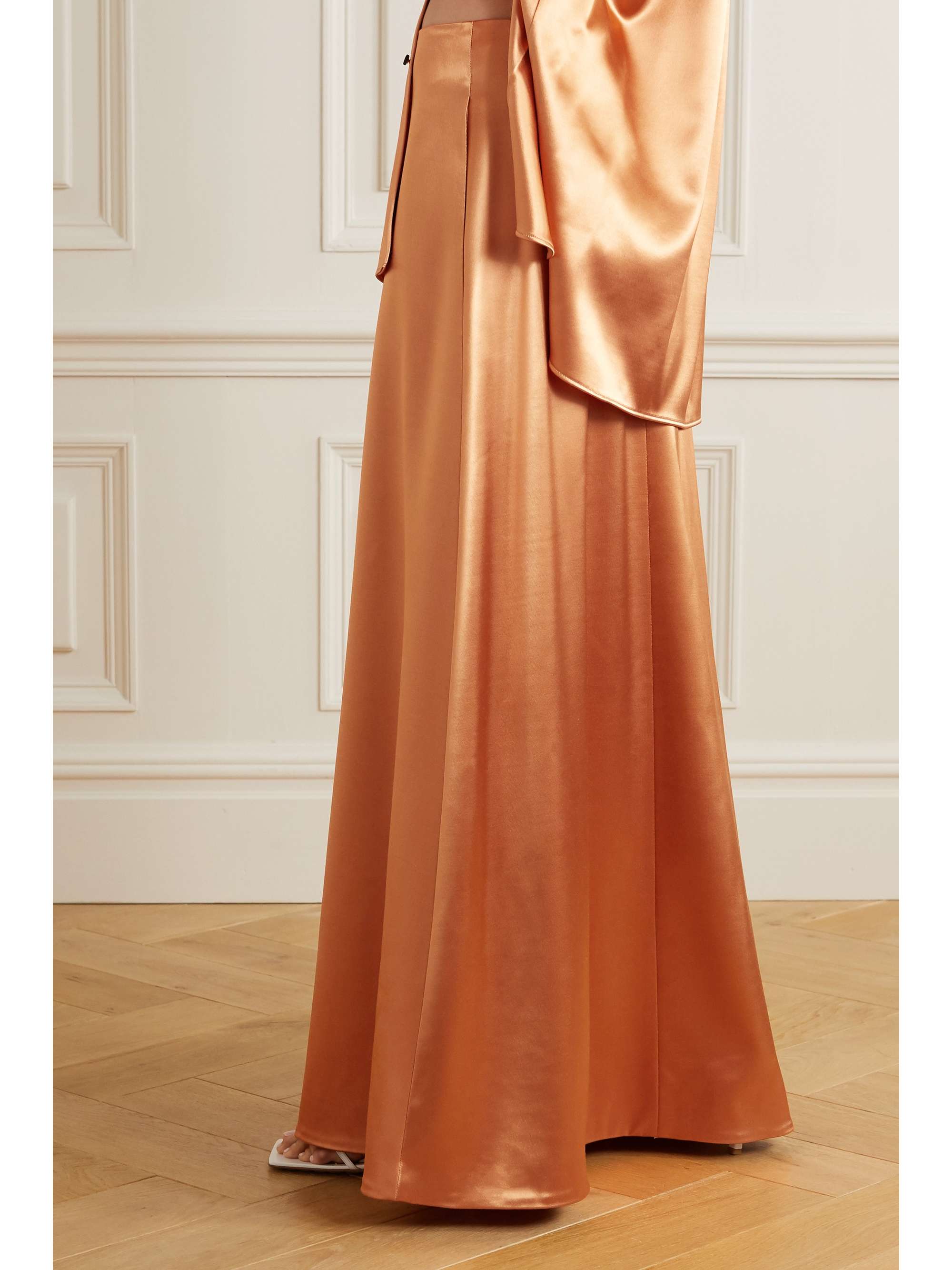 JIL SANDER Satin maxi skirt