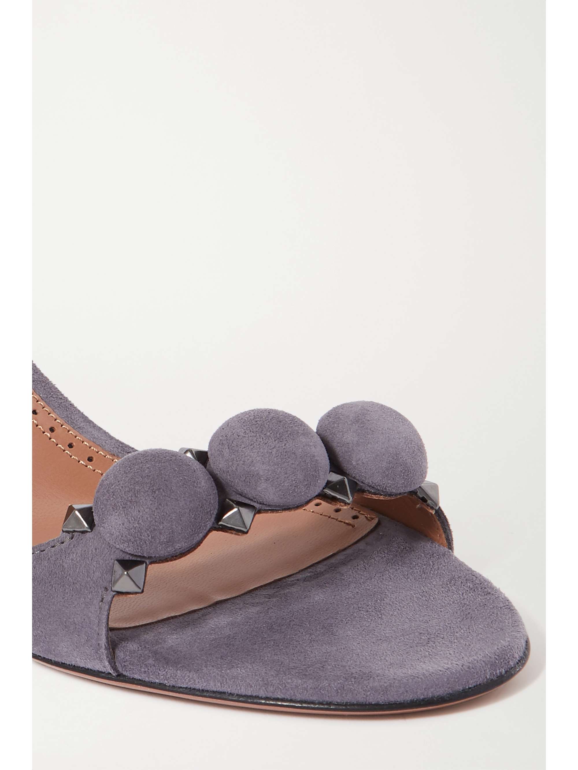 ALAÏA Sandales en daim à clous Bombe 75