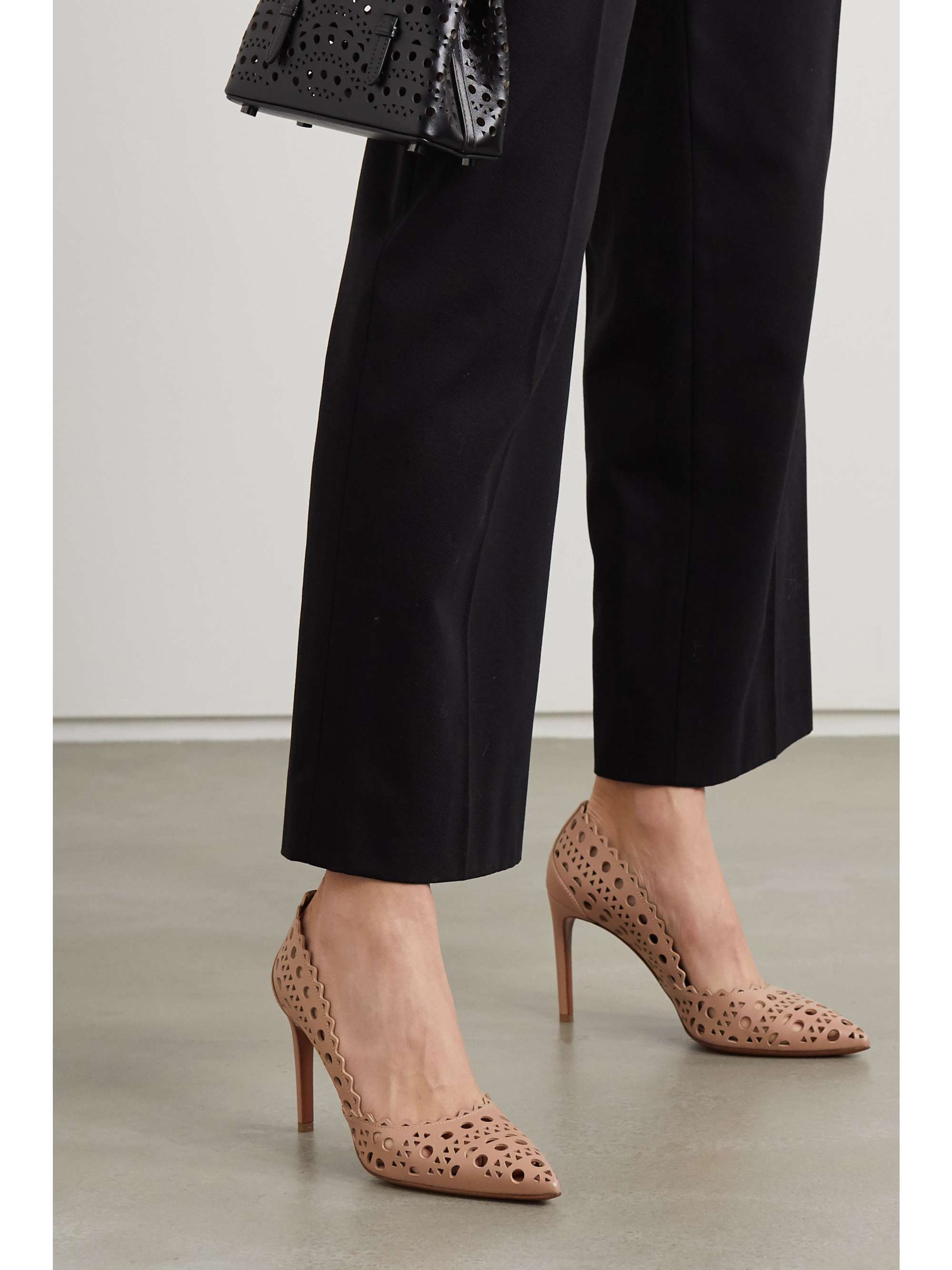ALAÏA 90 laser-cut leather pumps