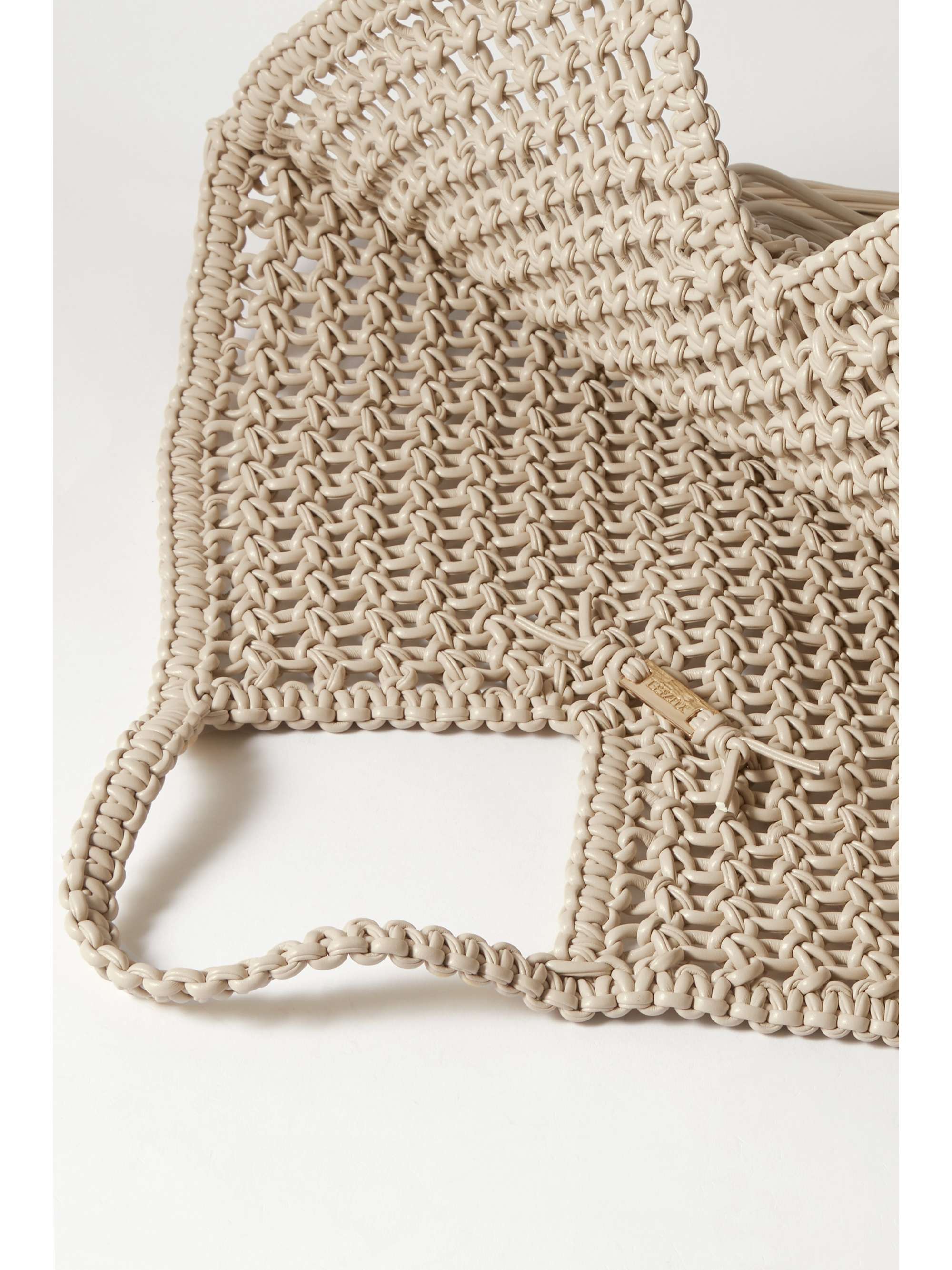 YUZEFI Basket large fringed woven leather tote