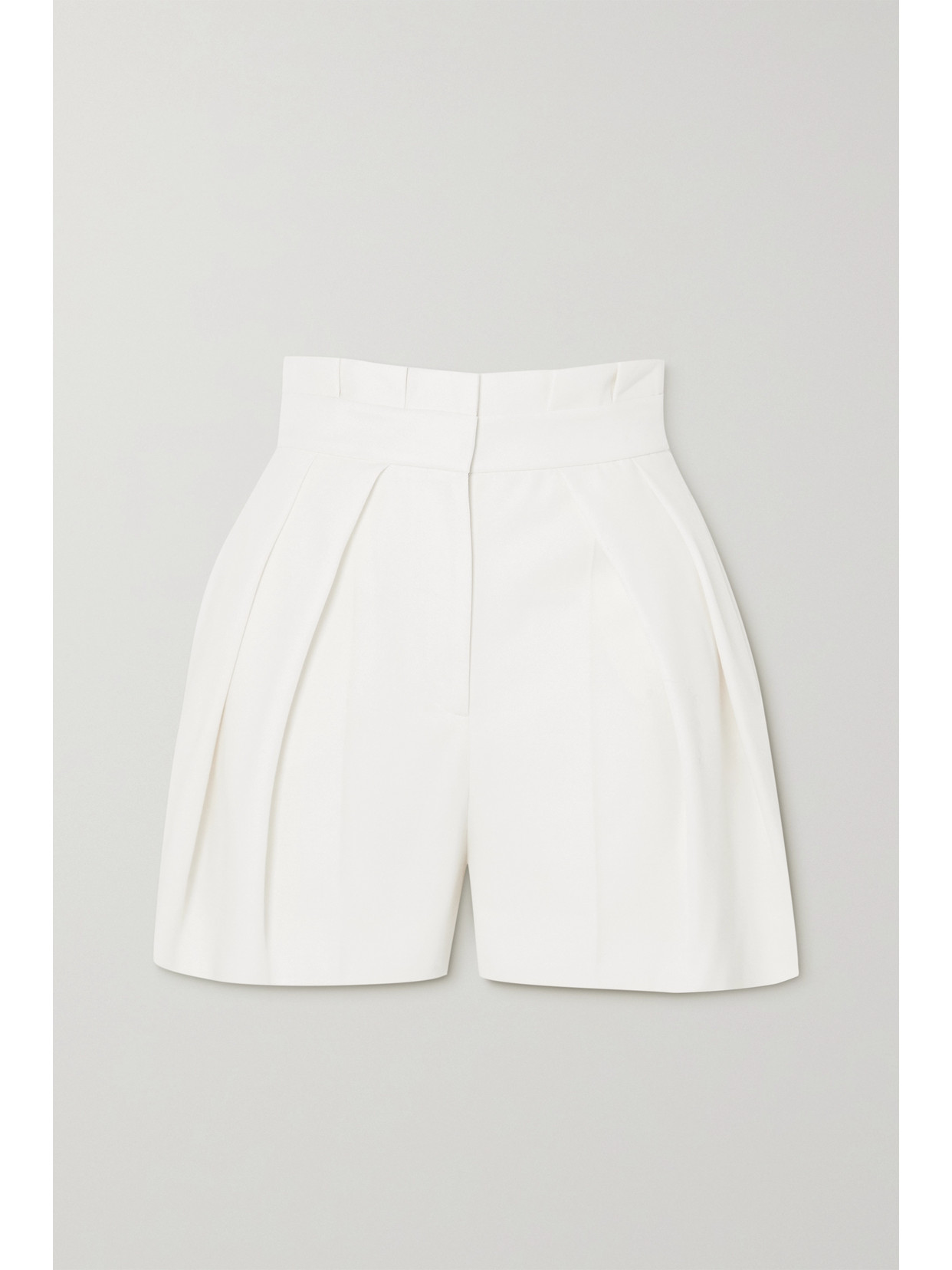 Alexander McQueen - ...