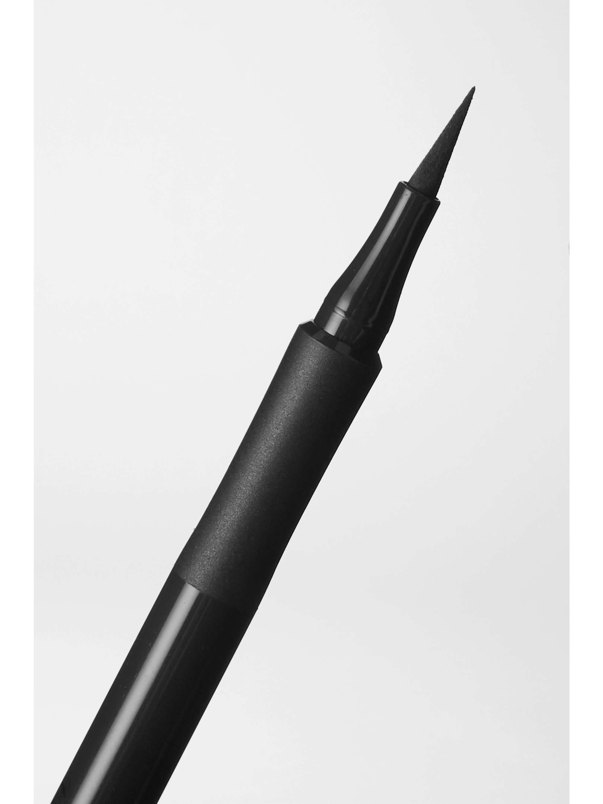 CHARLOTTE TILBURY The Feline Flick Liquid Eyeliner - Panther