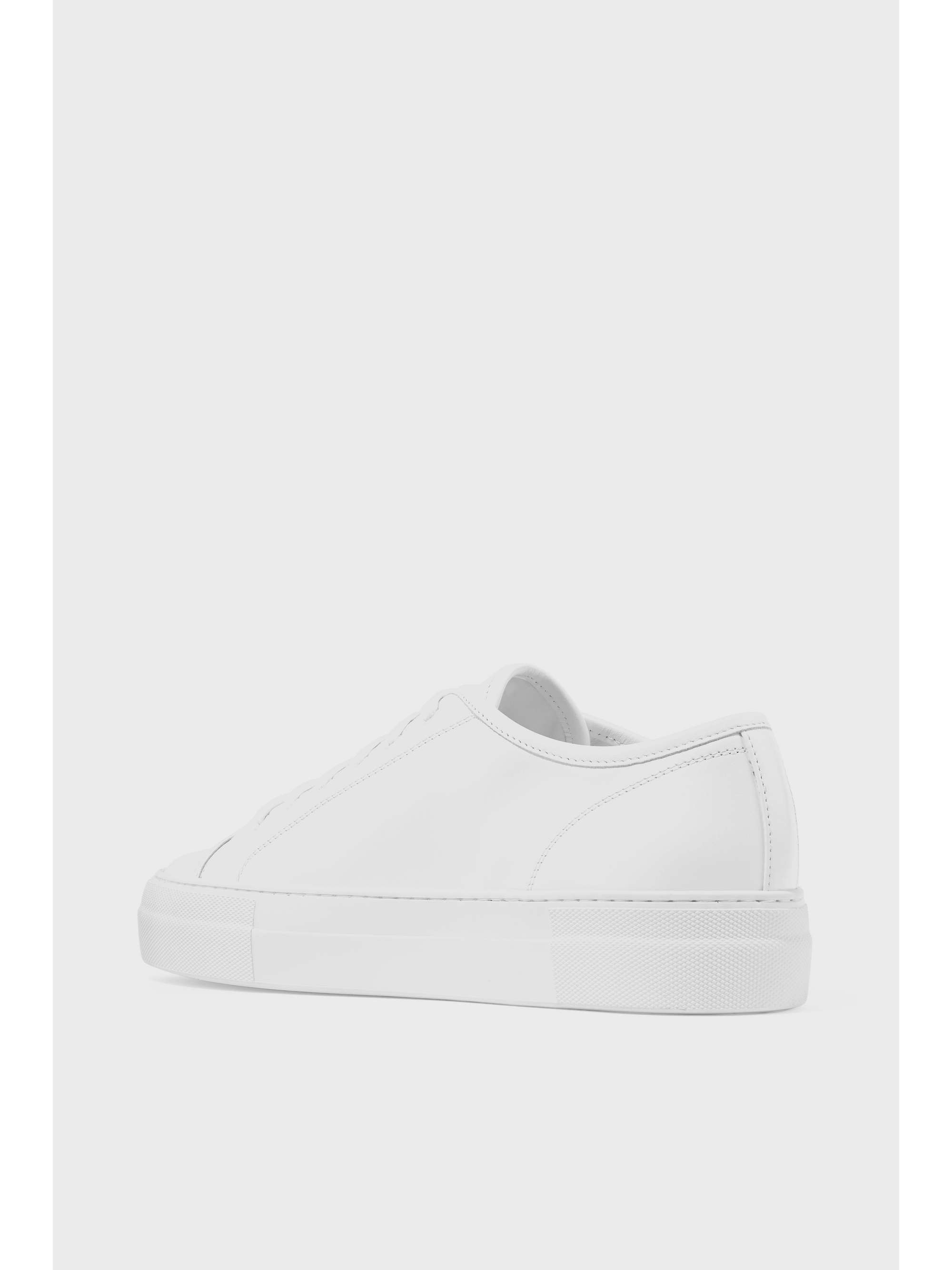 COMMON PROJECTS Tournament leather sneakers
