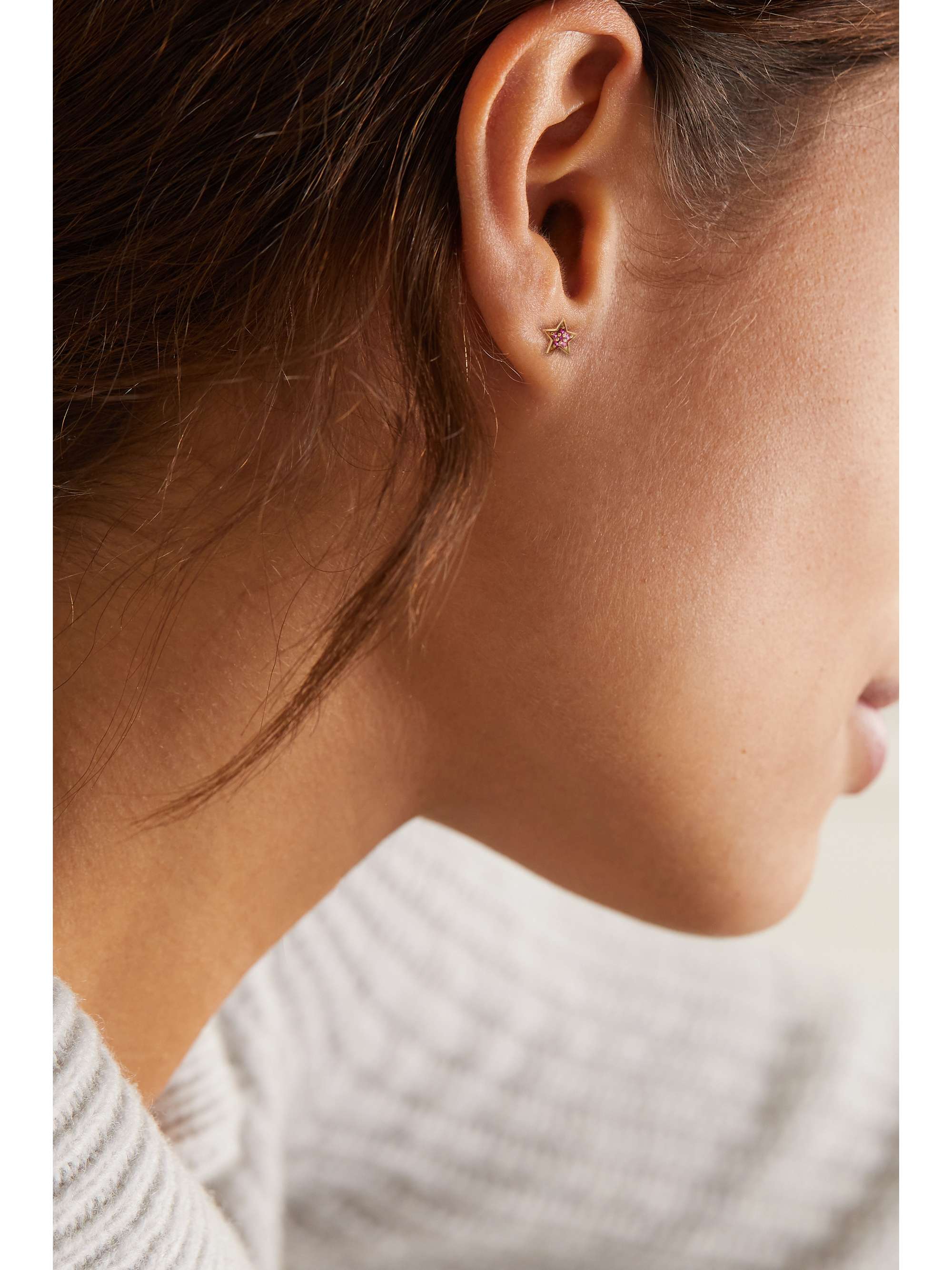 ANDREA FOHRMAN 14-karat gold sapphire earring