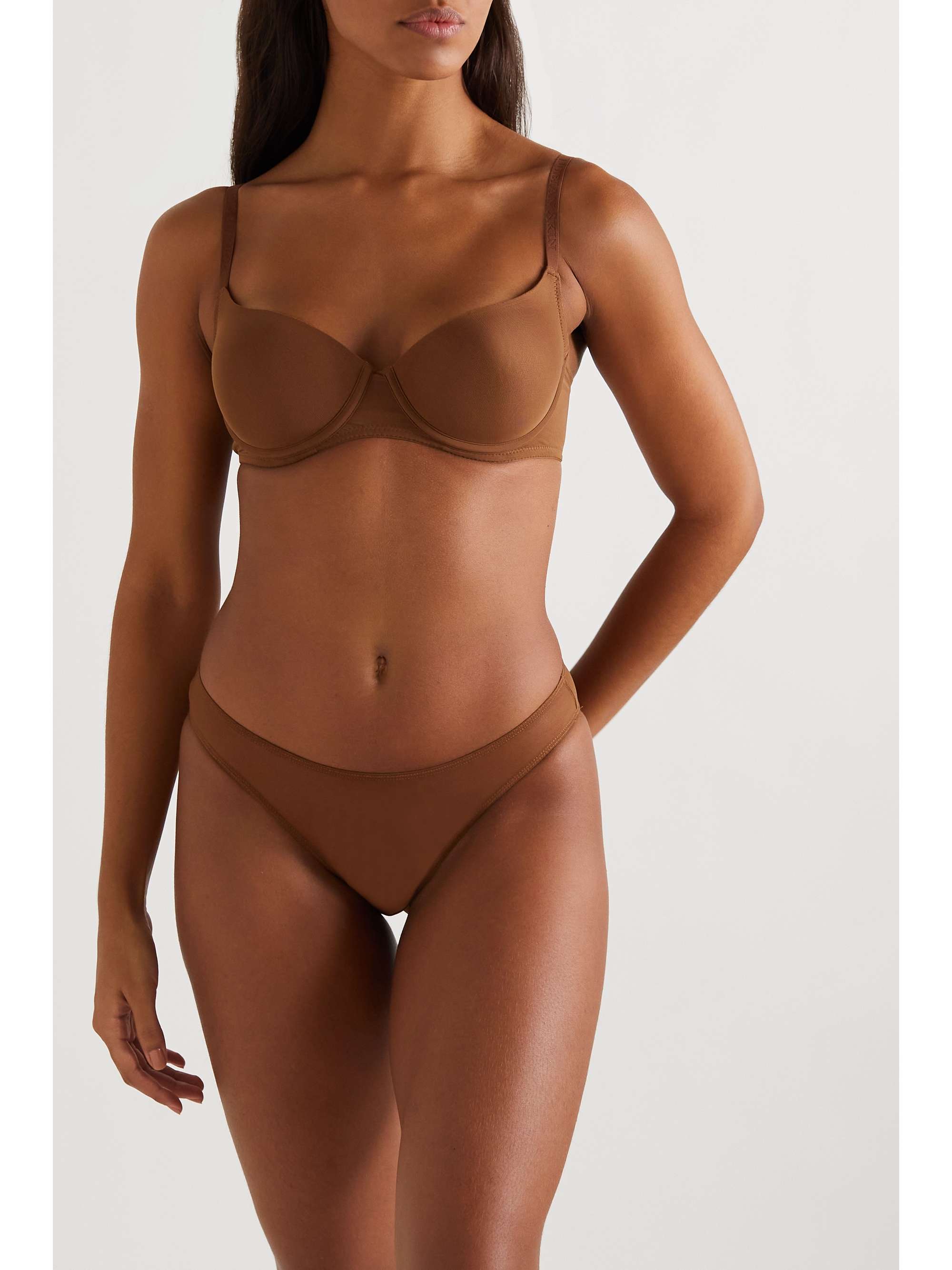 NUBIAN SKIN Naked 弹力绢网带钢圈无痕文胸