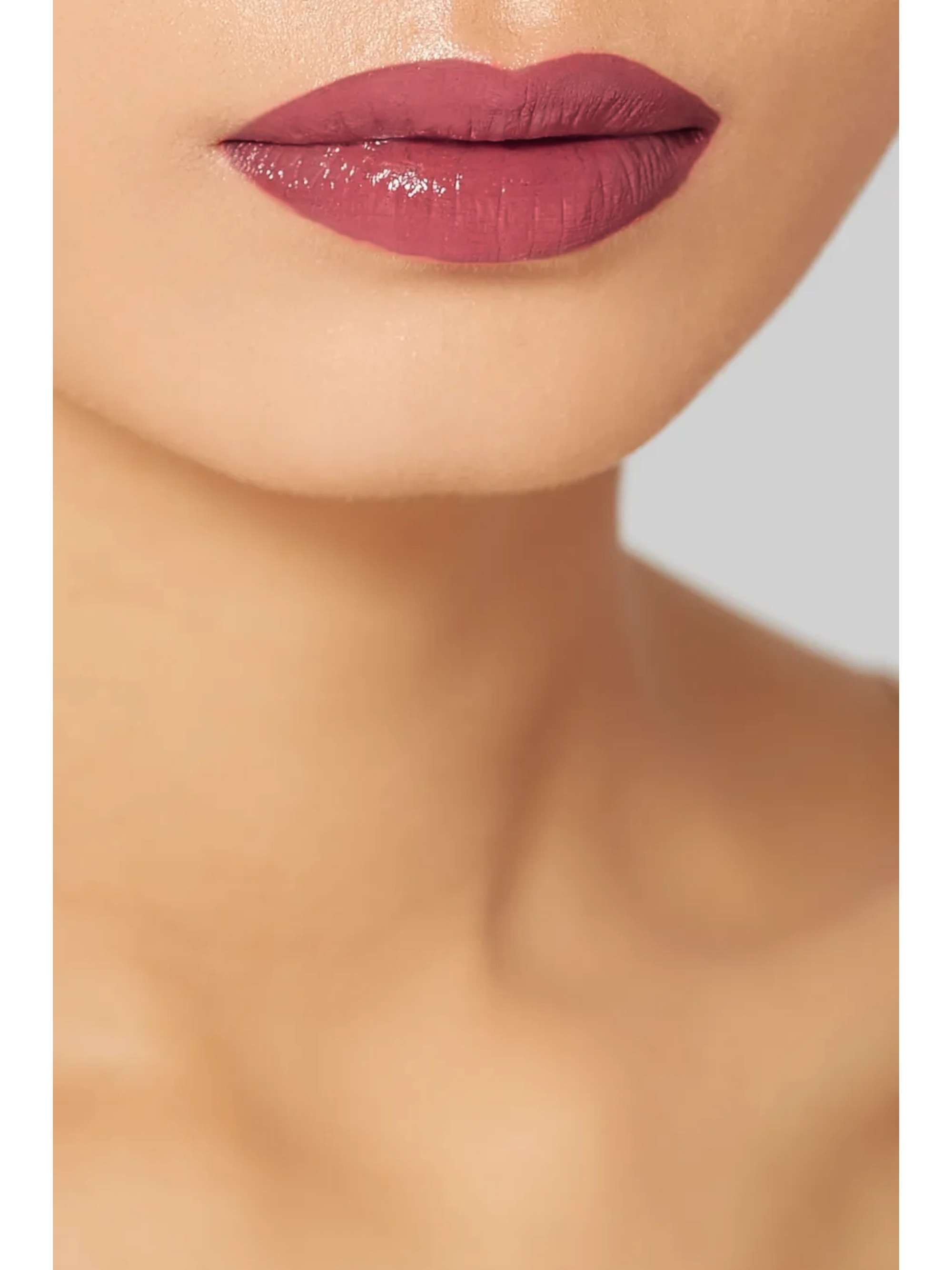 CHARLOTTE TILBURY Hyaluronic Happikiss Lipstick Balm - Enchanting Kiss