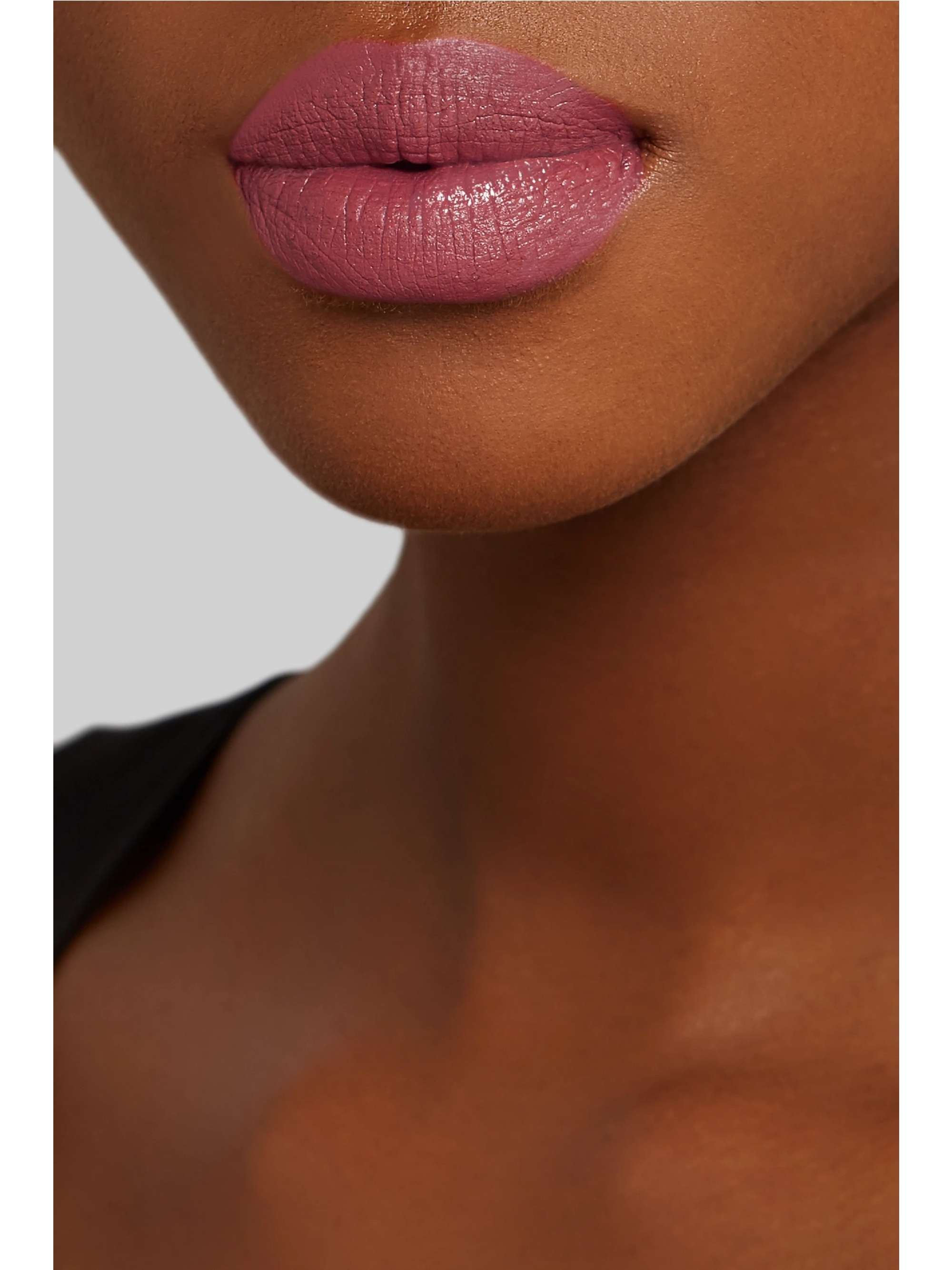 CHARLOTTE TILBURY Hyaluronic Happikiss Lipstick Balm - Enchanting Kiss