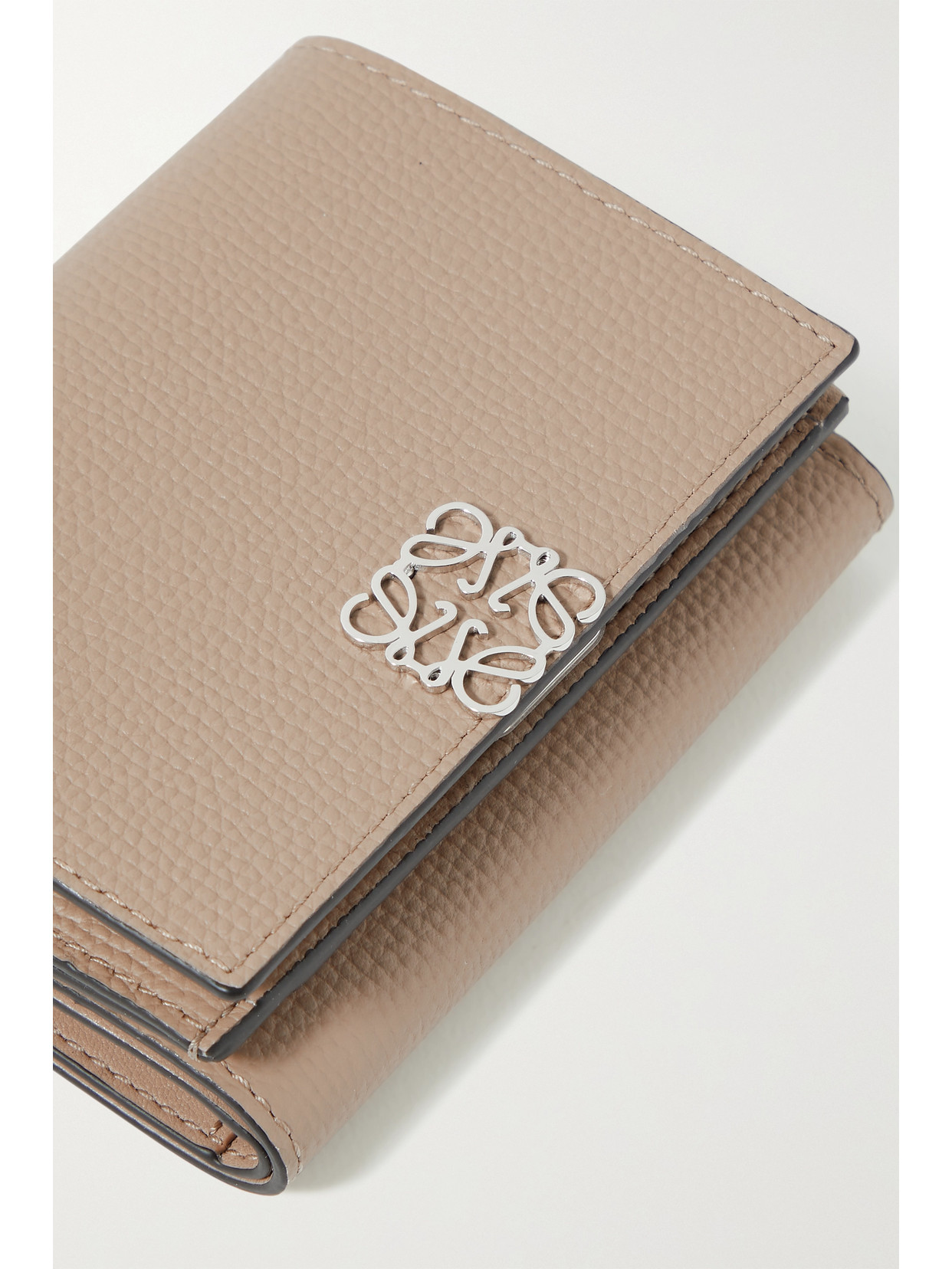 Loewe Anagram-embellished Grained-leather Wallet In Neutrals