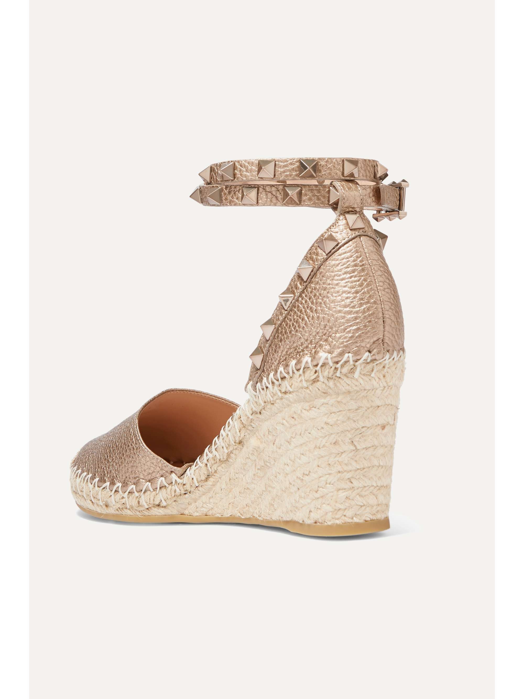 VALENTINO GARAVANI Valentino Garavani Rockstud Double 85 textured-leather wedge espadrilles